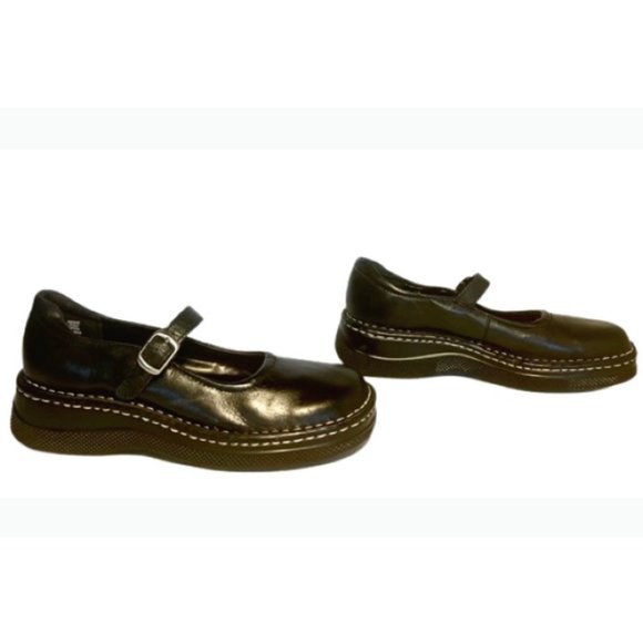 NWT NATURAL SOLE by Naturalizer Ramona Mary Jane Leather Flats - Picture 2 of 4